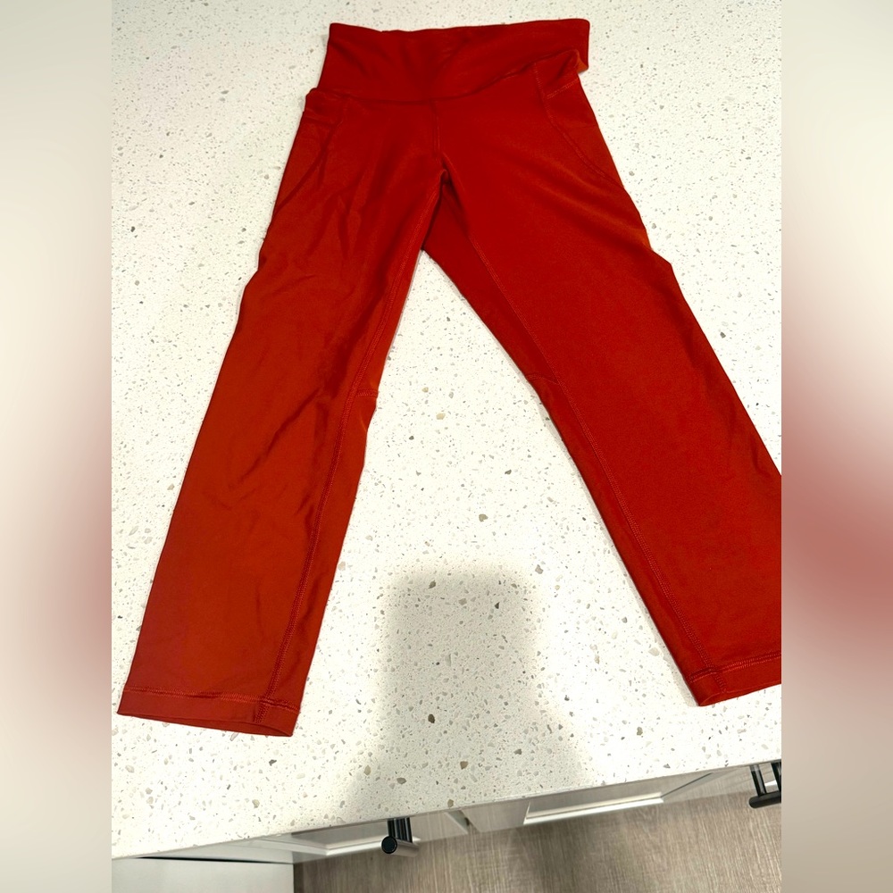 Woman’s Old Navy Leggings